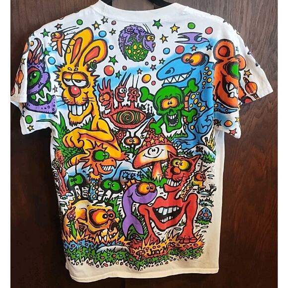 Liquid Blue Light Fantasy Mars AOP Joey Mars Graphic T Shirt Mens Small Cotton - Picture 3 of 13